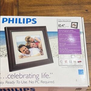 Philips Digital Photo Frame - Dark Brown 10.4”